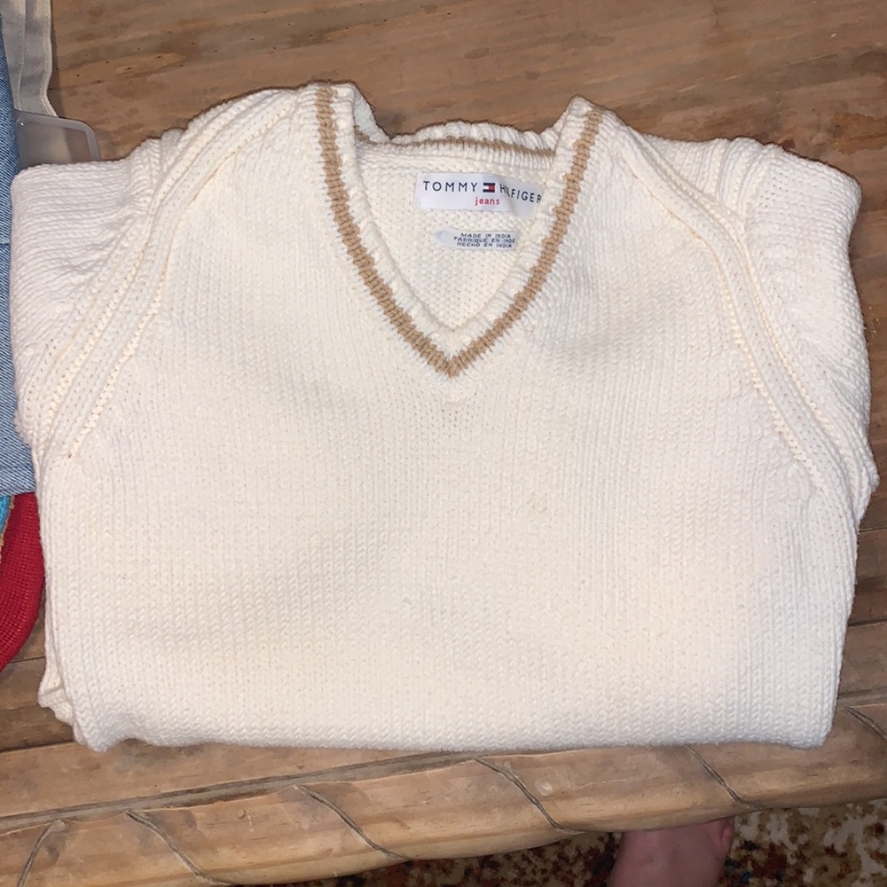 Tommy Hilfiger sweater - Picture 7 of 8